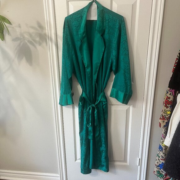 Sold on ET Victoria Secret Vintage Gold Label Emerald Green Sateen Robe - Picture 2 of 12